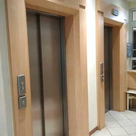 Apartament Bj Apartament *